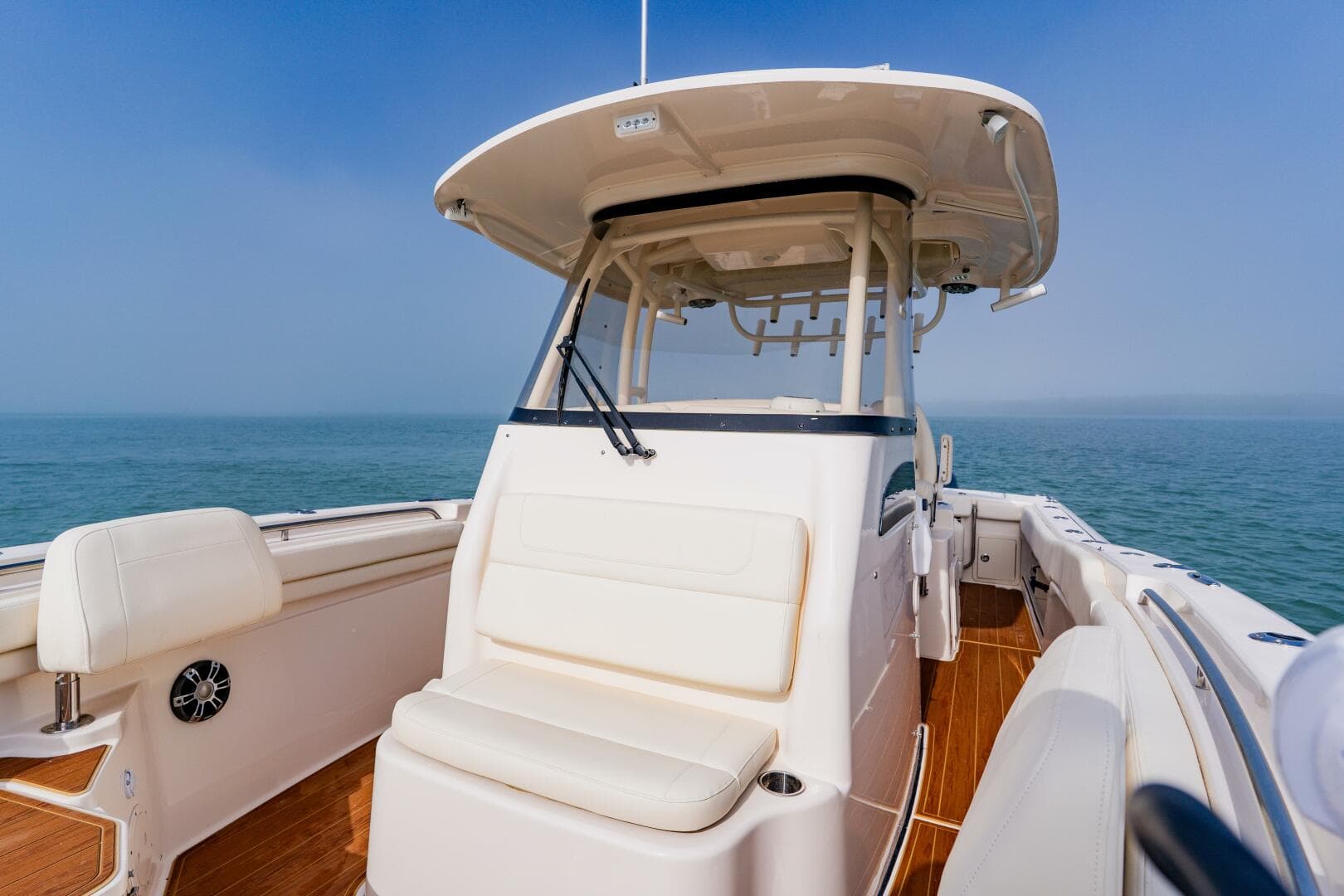 2021 Grady-White 306 Canyon