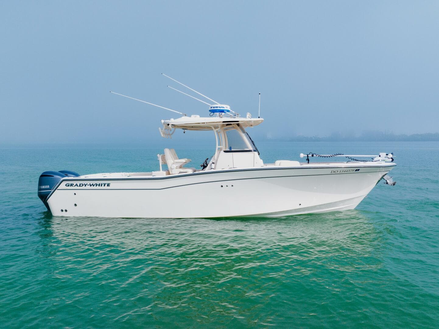 2021 Grady-White 306 Canyon