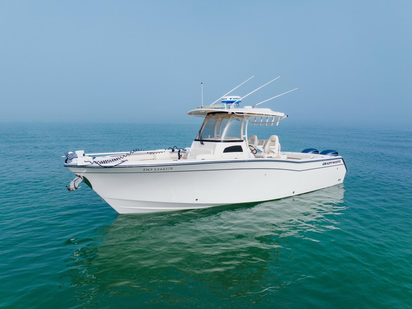 2021 Grady-White 306 Canyon