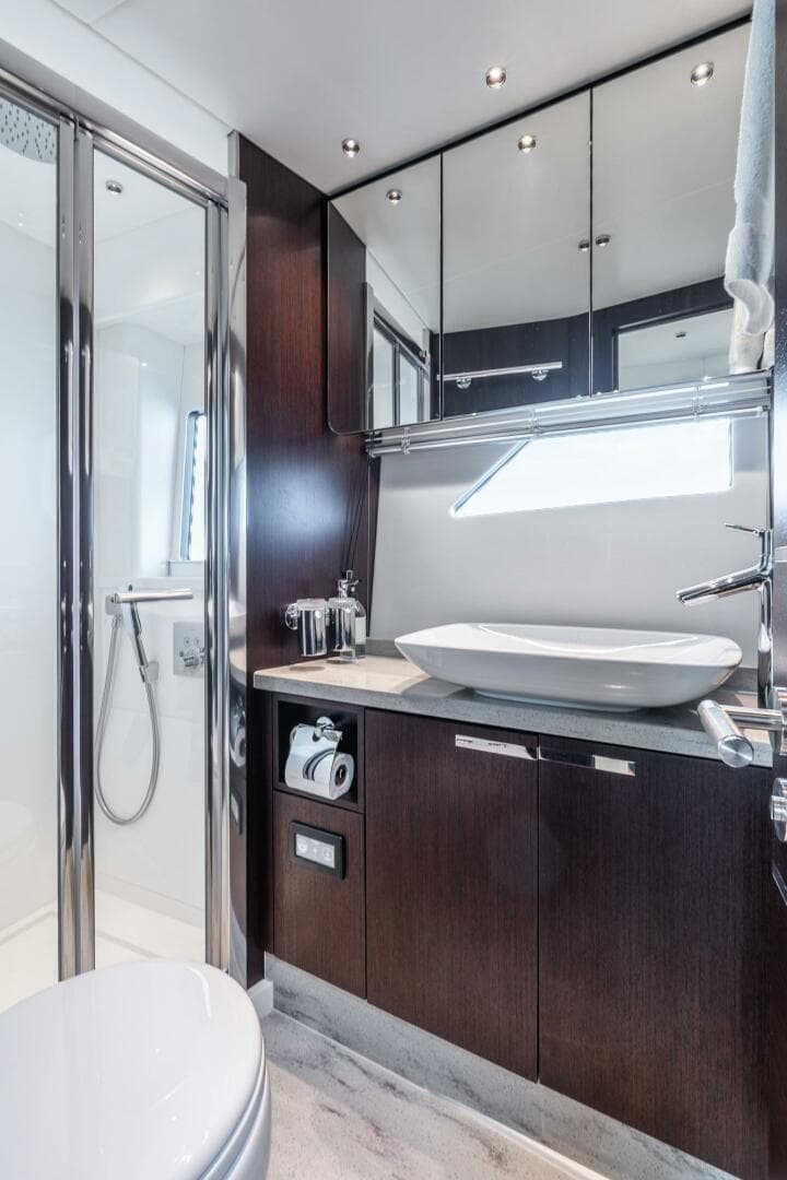 2021 Sunseeker Predator 60 EVO