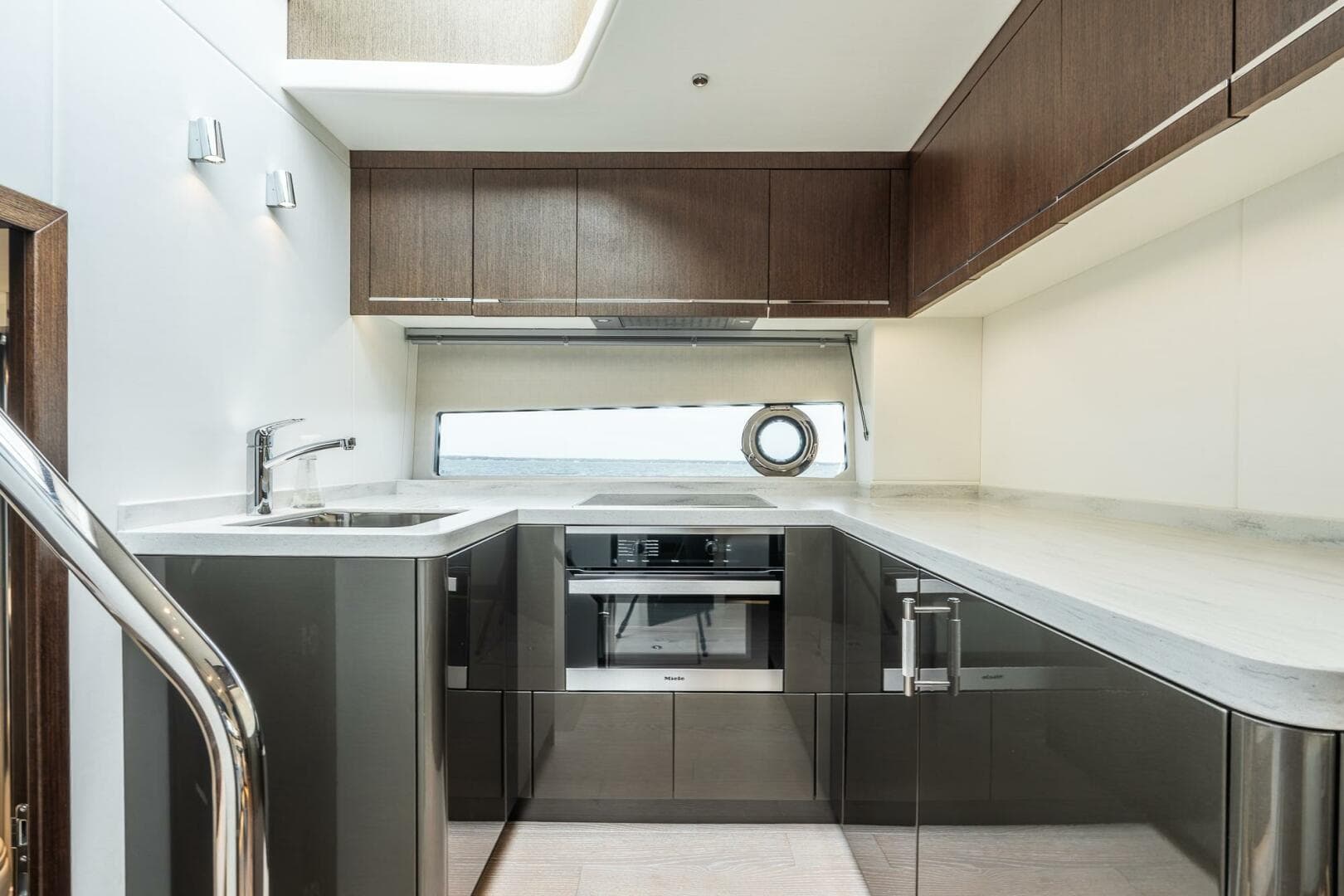 2021 Sunseeker Predator 60 EVO