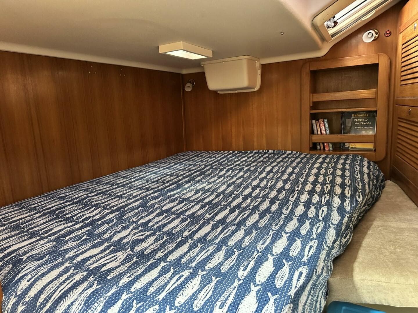 2005 Catalina Morgan 440