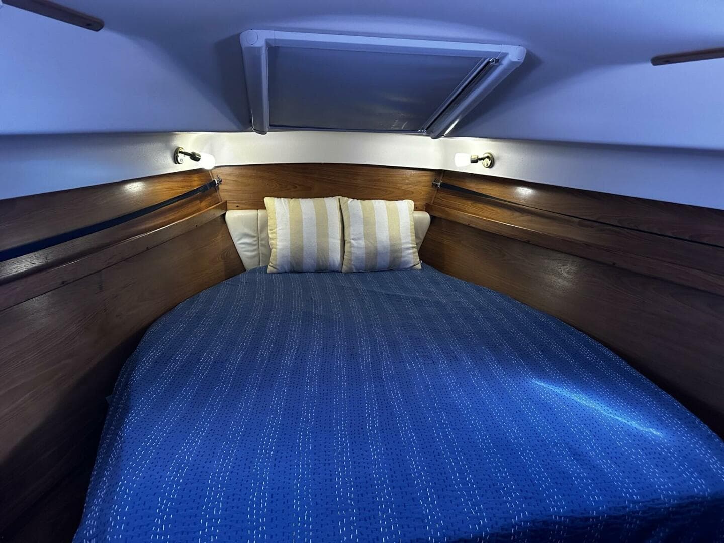 2005 Catalina Morgan 440