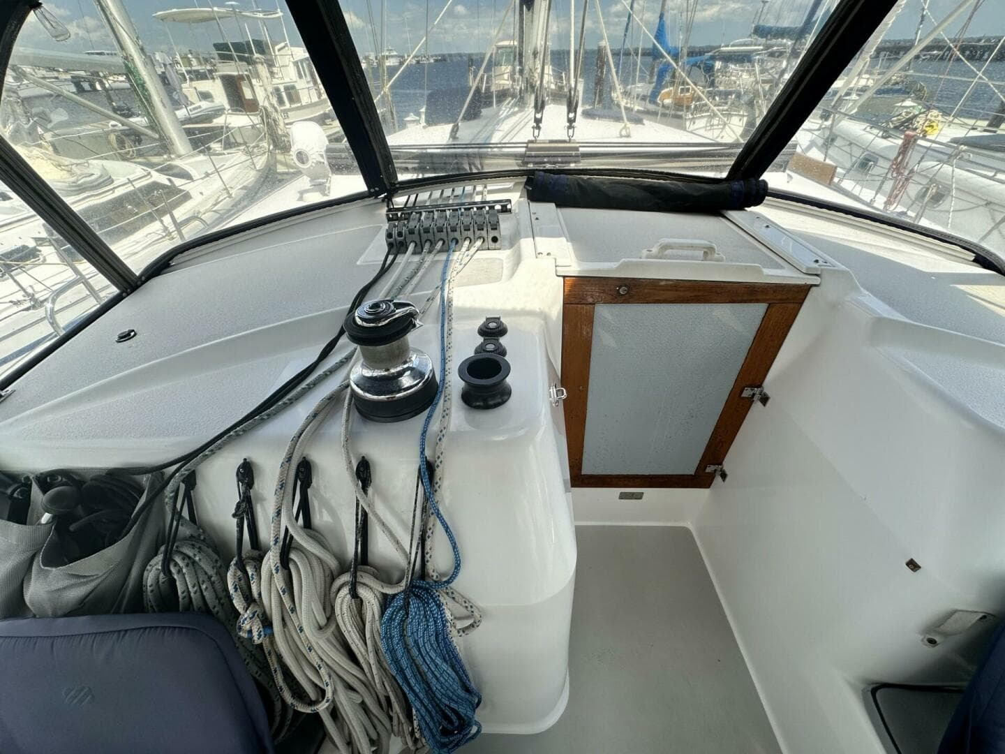2005 Catalina Morgan 440