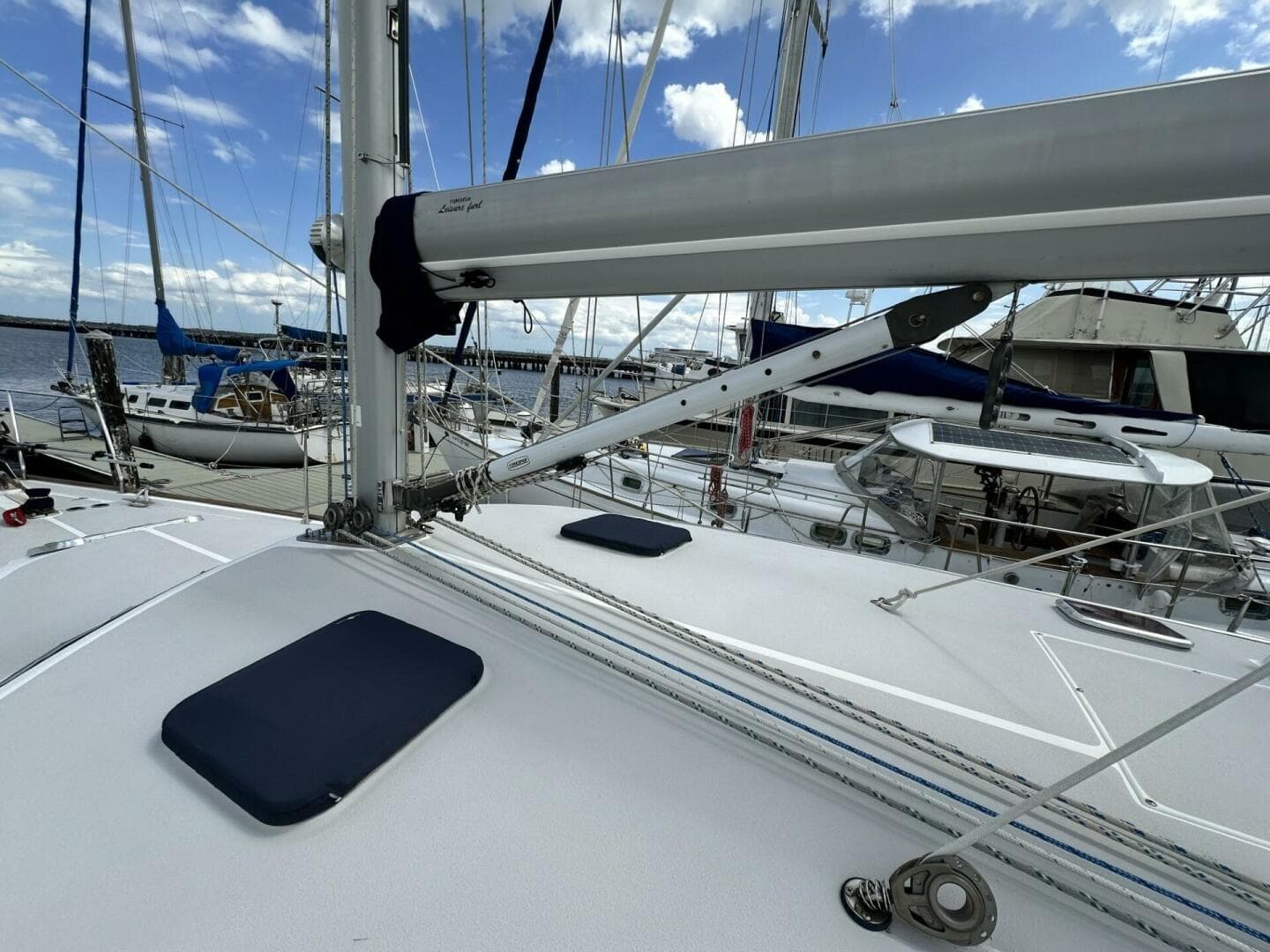 2005 Catalina Morgan 440