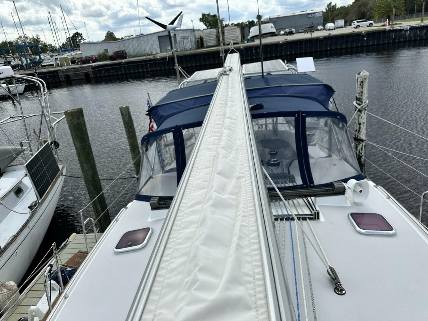 2005 Catalina Morgan 440