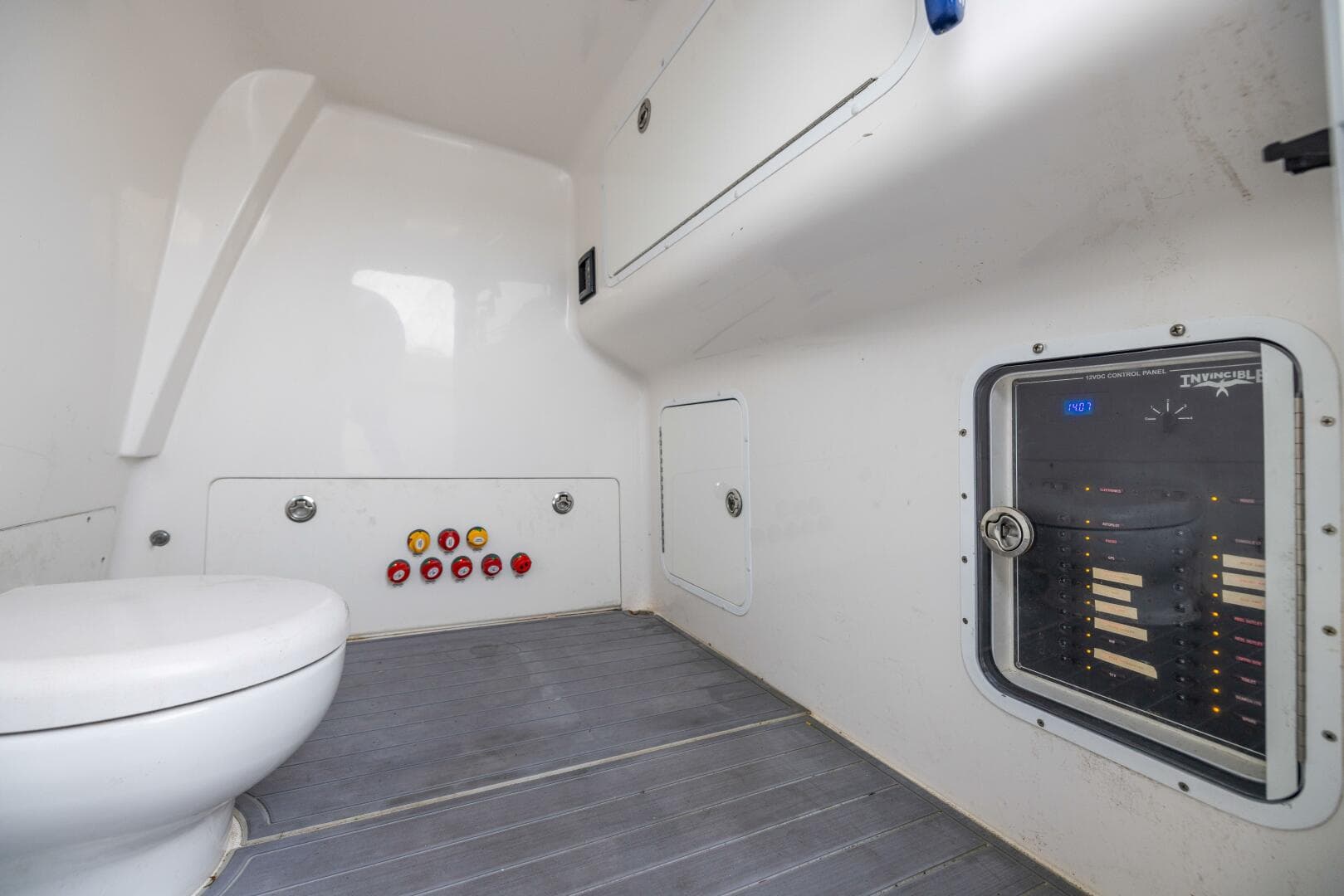 2020 Invincible 40’ Catamaran