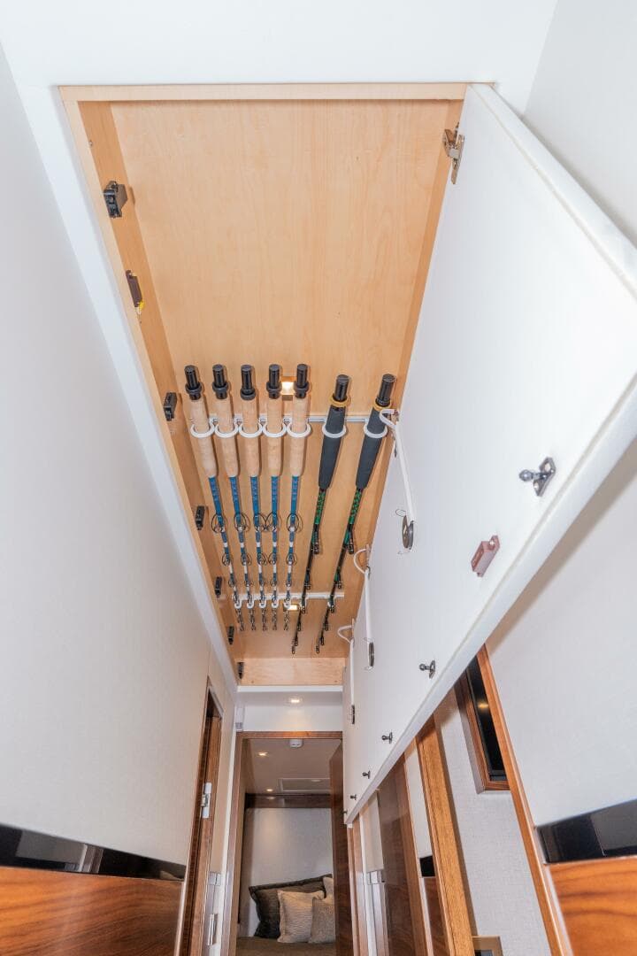 2025 Viking 90C "Zatara" 