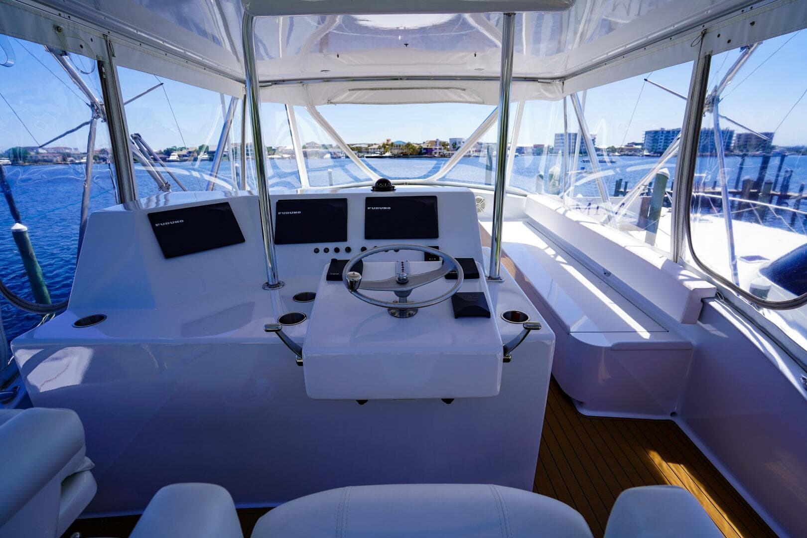 1997 Blackwell Boatworks 60 Convertible- MISA- Helm