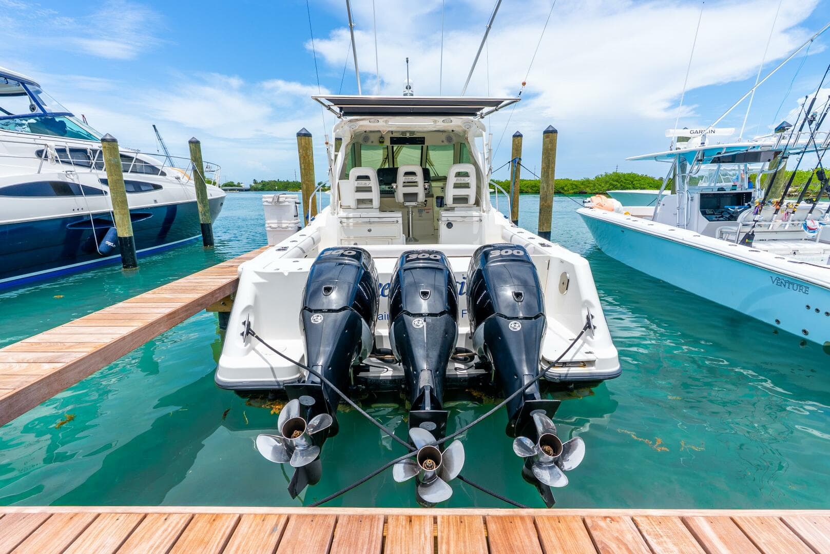 2012 Boston Whaler 345 Conquest - Outboard Engine 