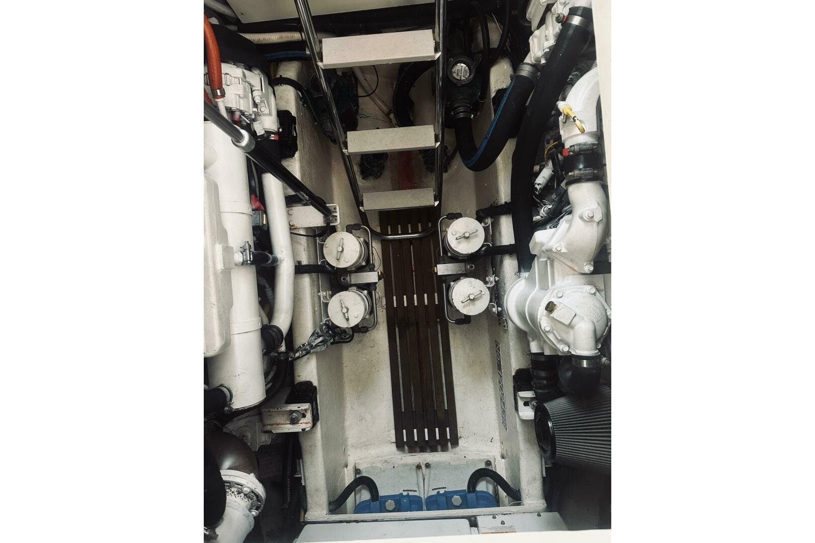 2008 Sabre 38 Hard Top Express