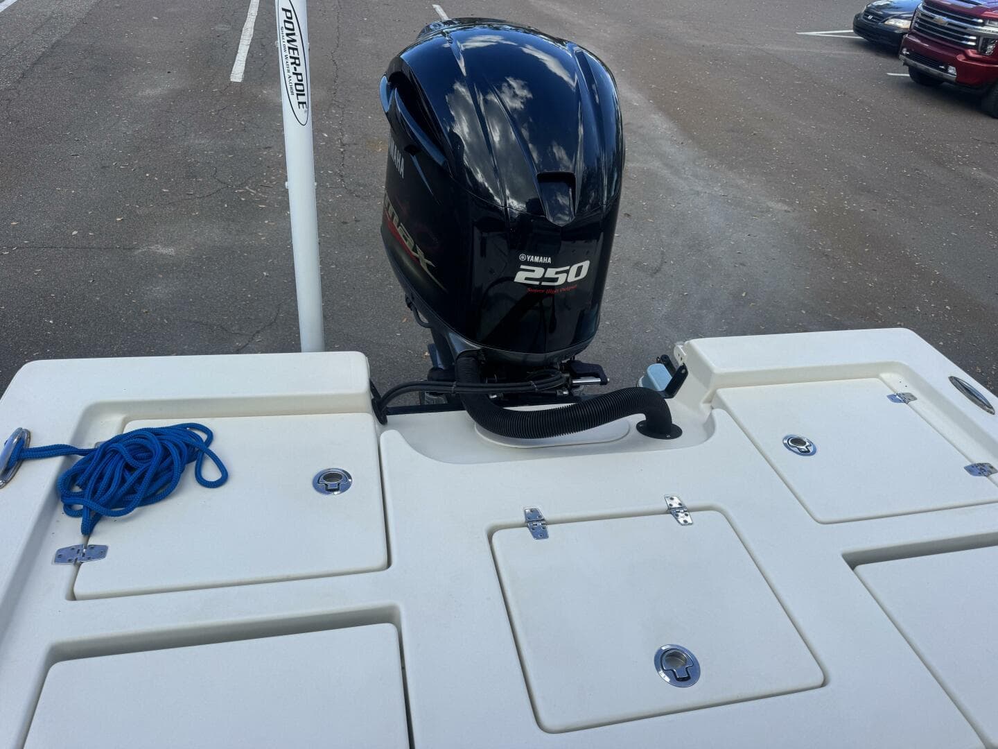 2016 Pathfinder 2400 TRS