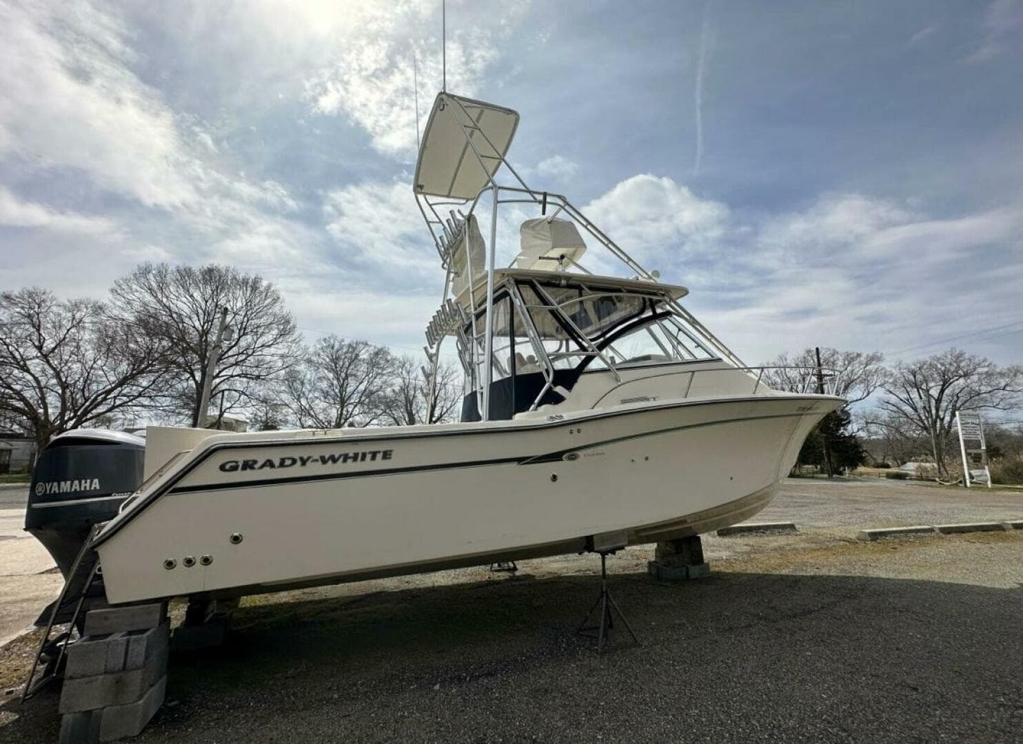 2014 Grady-White Express 330