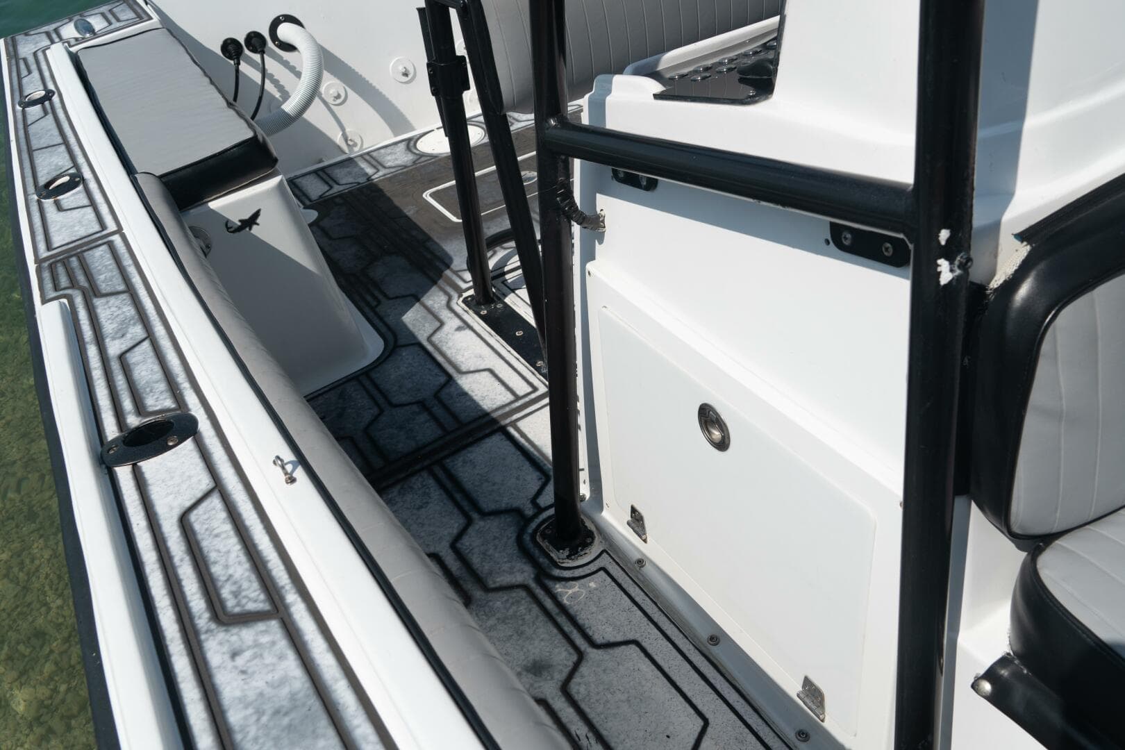 1980 Mako 214 Walkaround