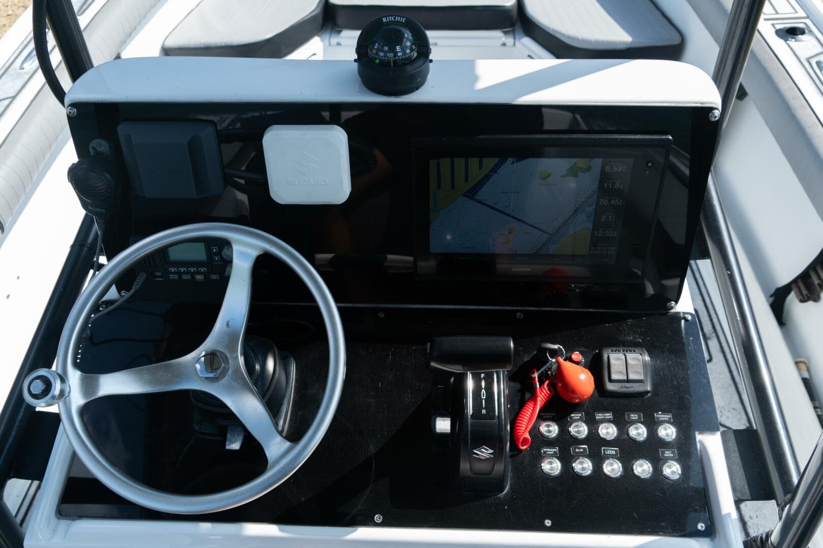 1980 Mako 214 Walkaround