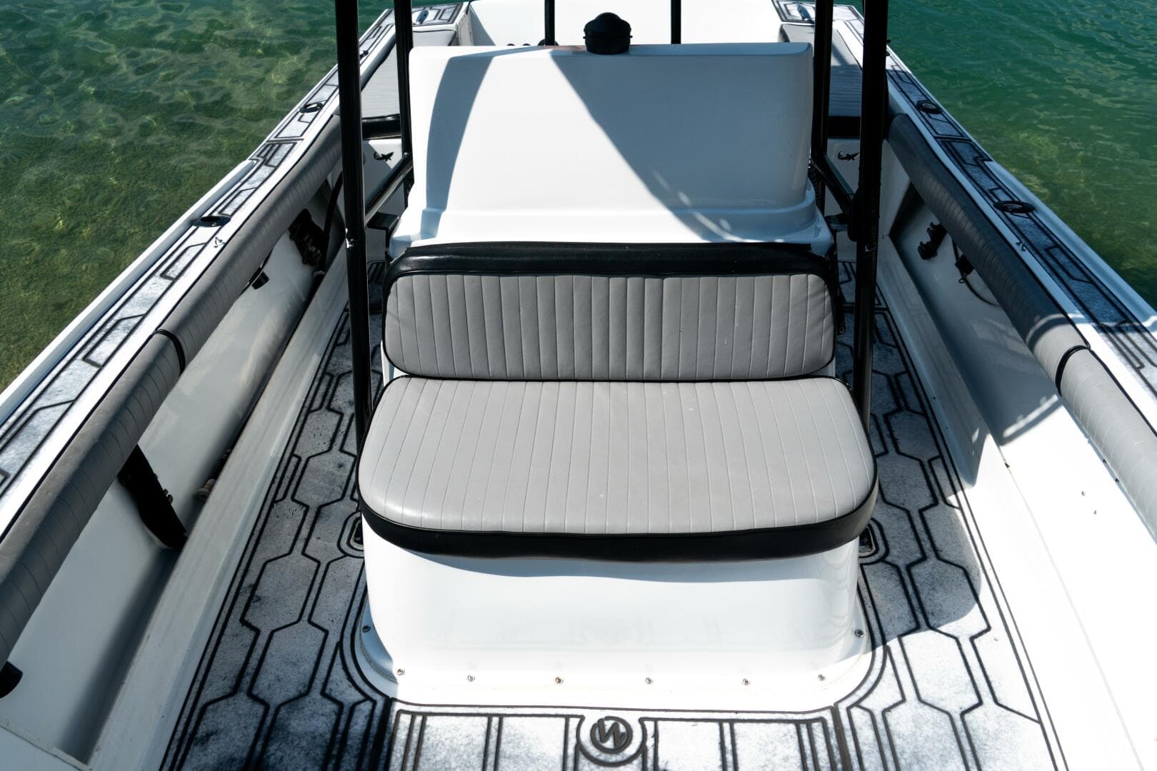 1980 Mako 214 Walkaround