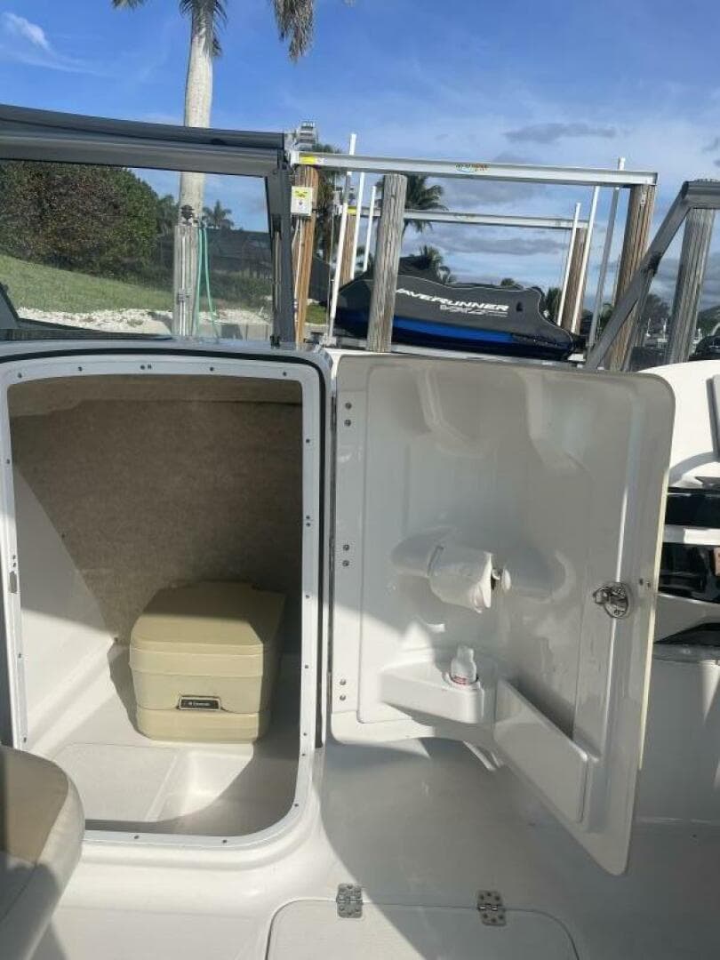 2016 Edgewater 205 CX