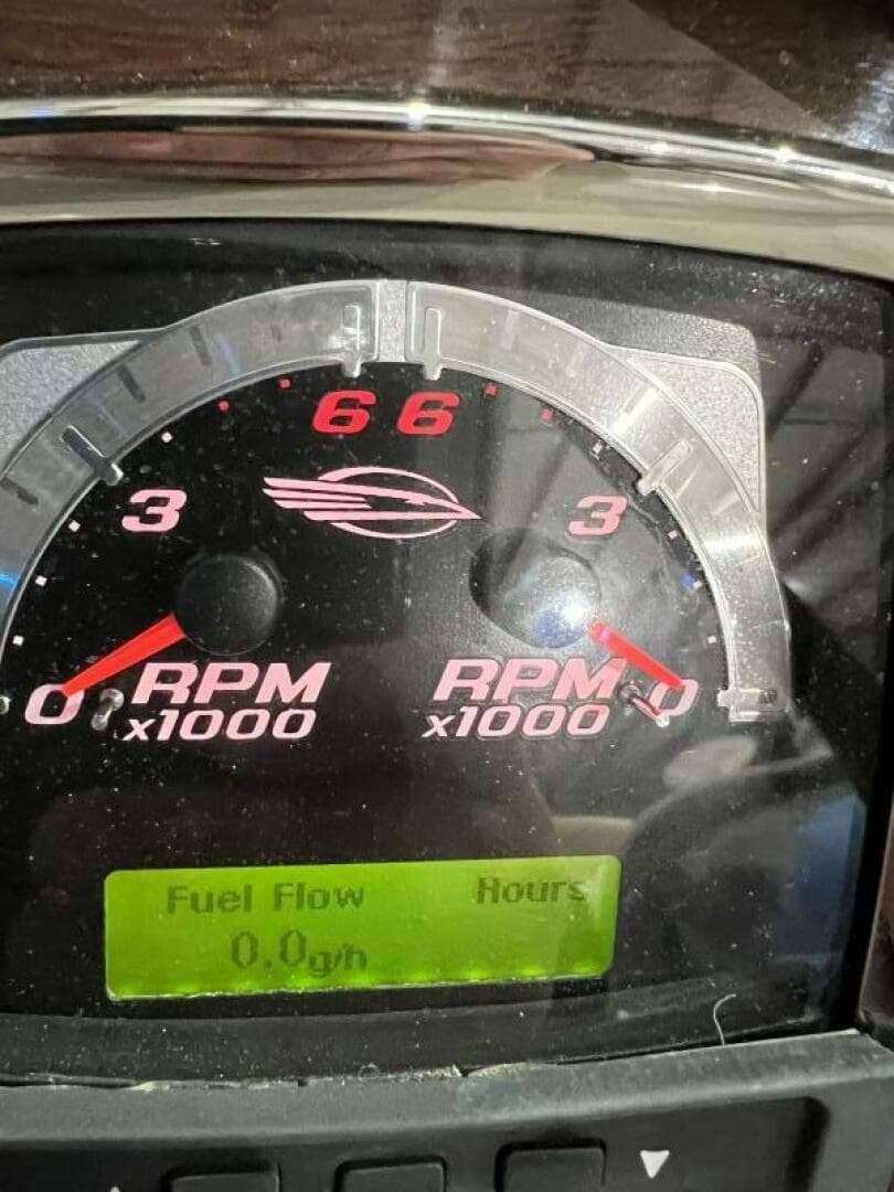 2008 Chaparral 350 Signature