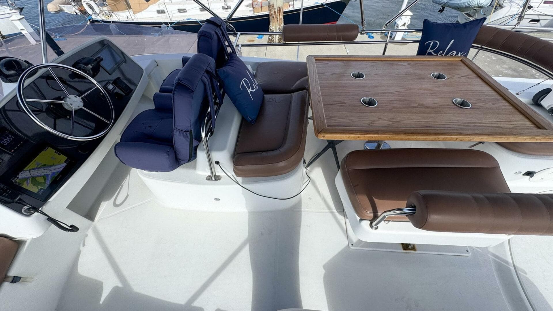 Flybridge Seating
