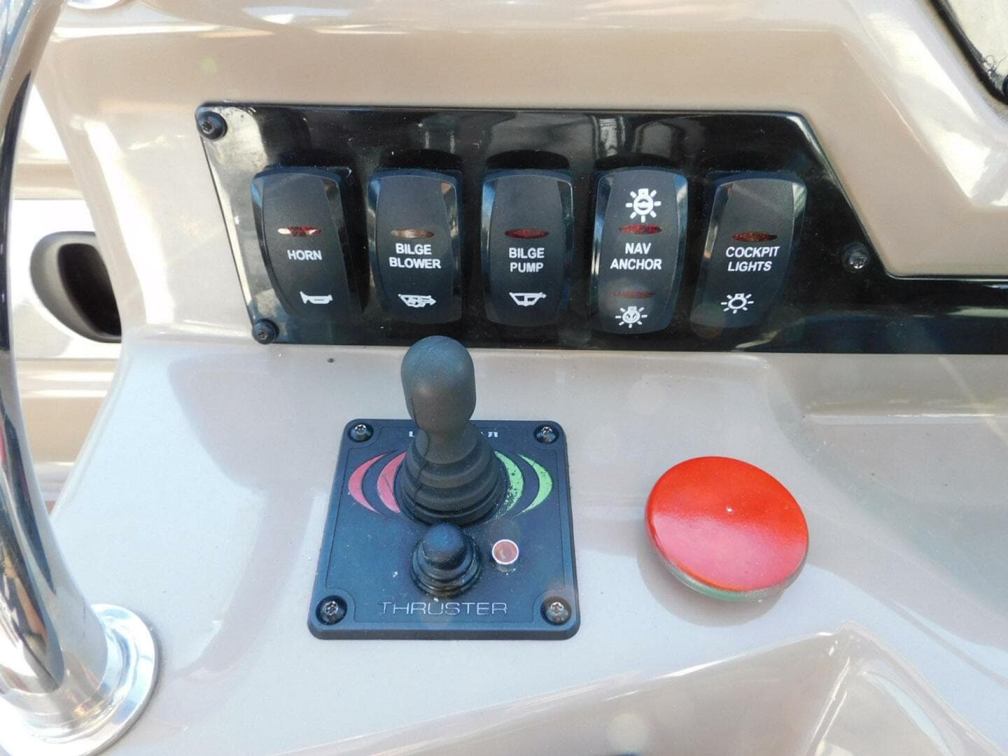 2019 Regal 28 Express