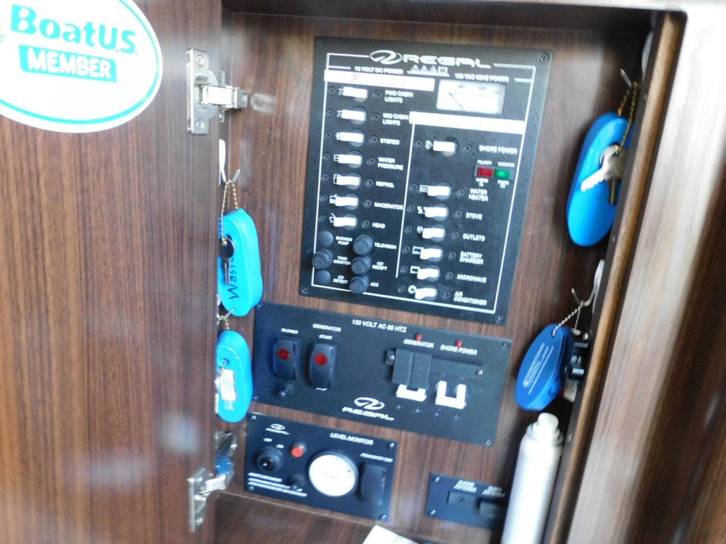 2019 Regal 28 Express