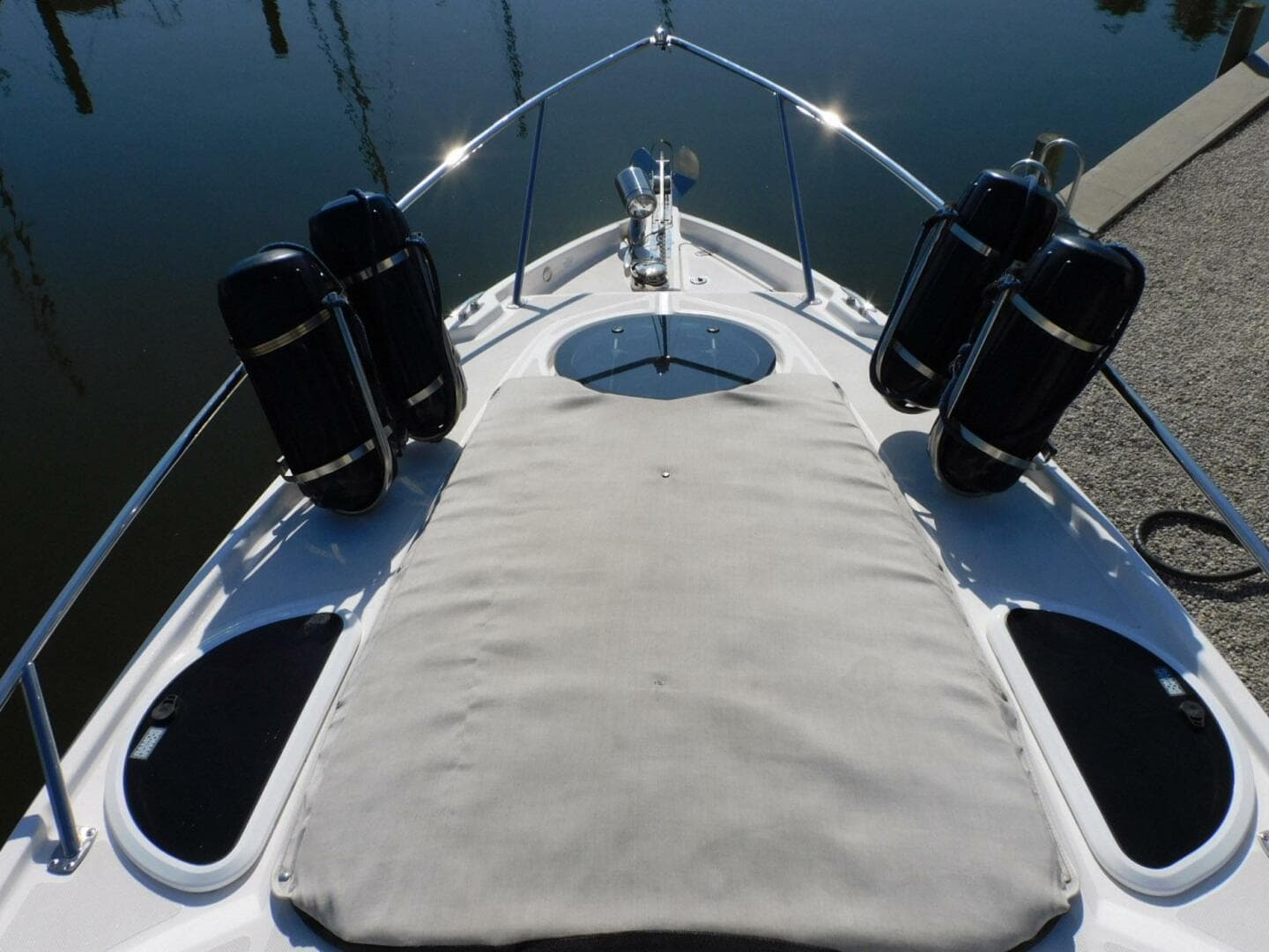 2019 Regal 28 Express