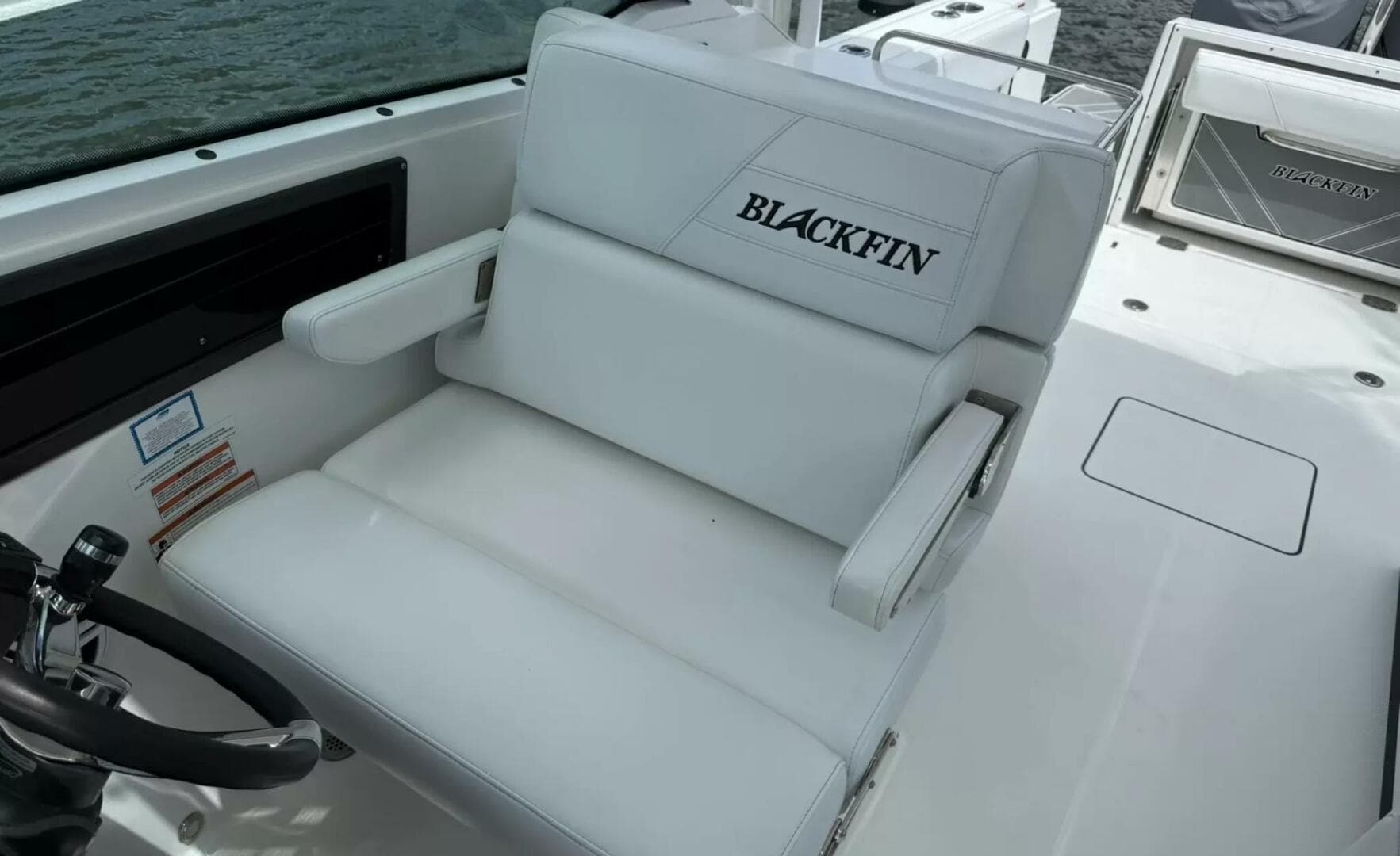 2020 Blackfin 272DC