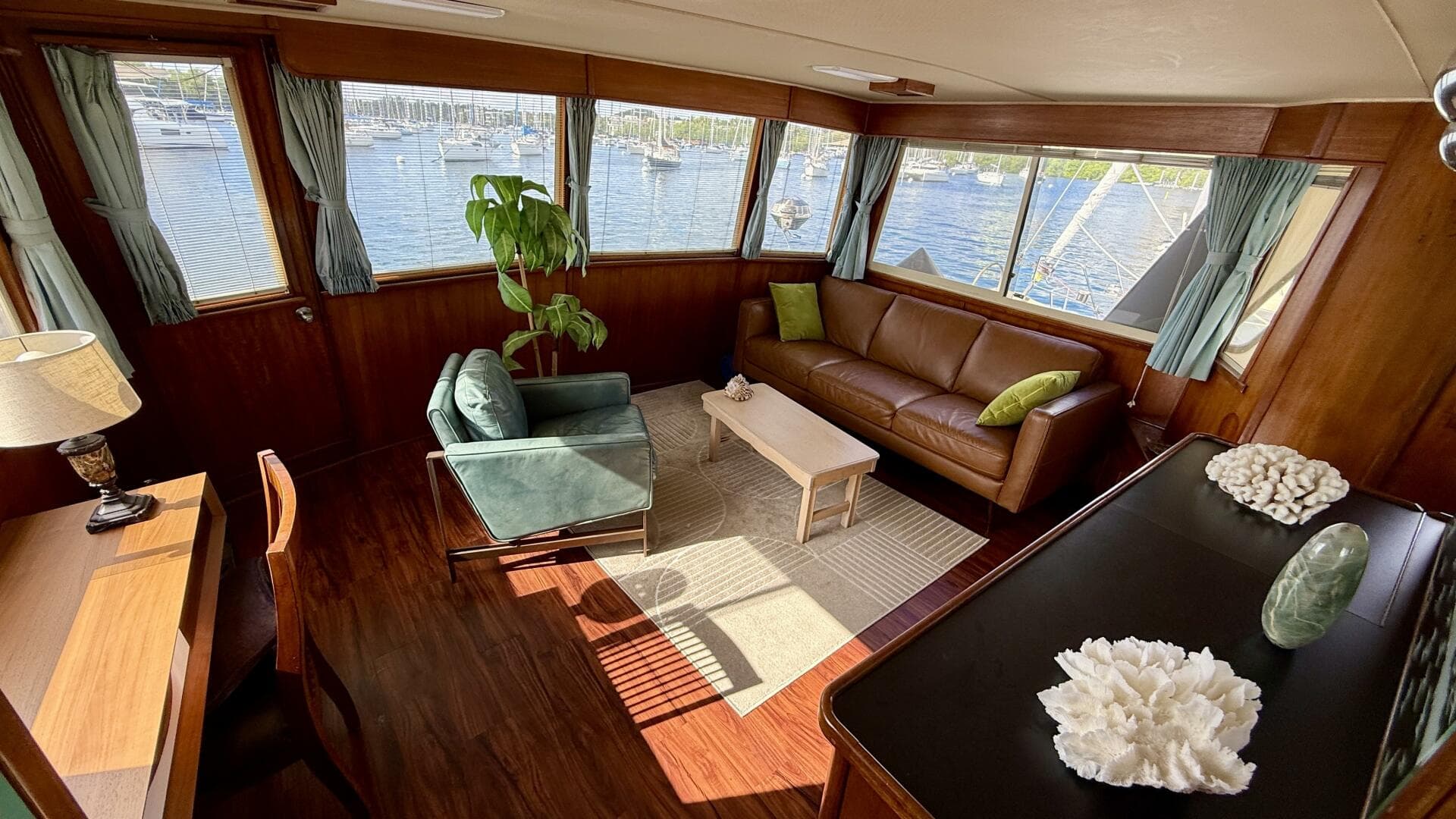 1987 Chris-Craft 500 Constellation