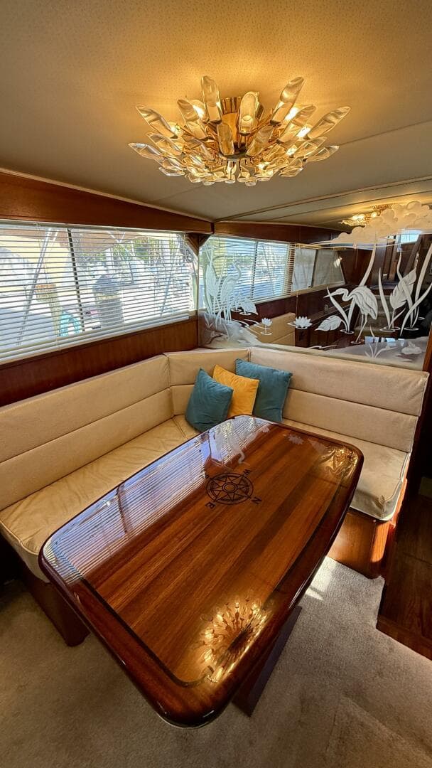 1987 Chris-Craft 500 Constellation