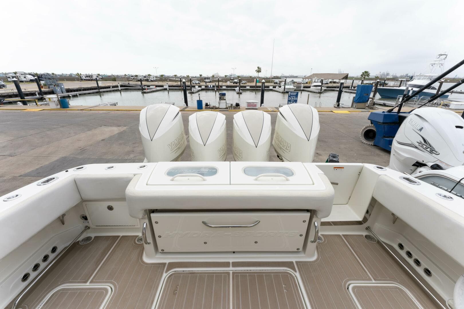 2018 Hydra-Sports 42 Siesta