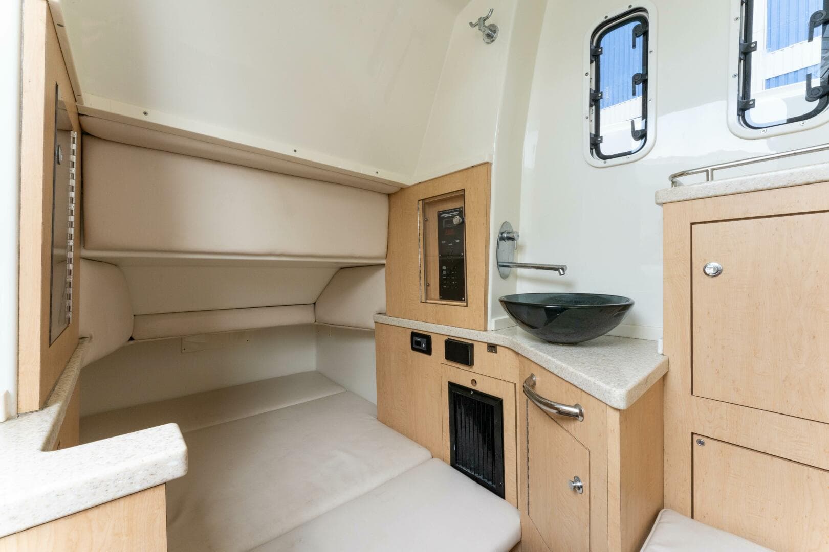 2018 Hydra-Sports 42 Siesta