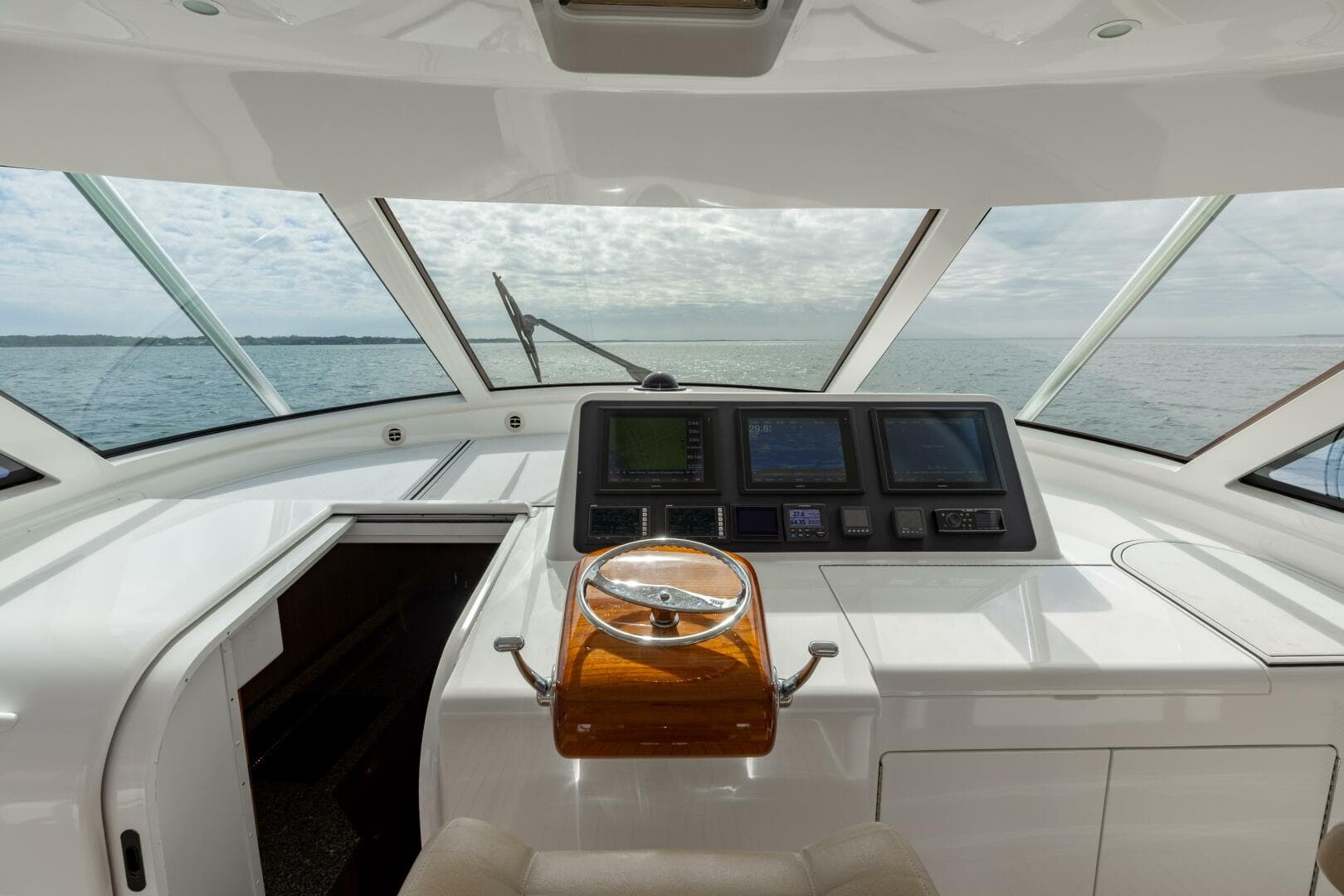 2015 Viking 52 Sport Tower- UP TO IT- Helm
