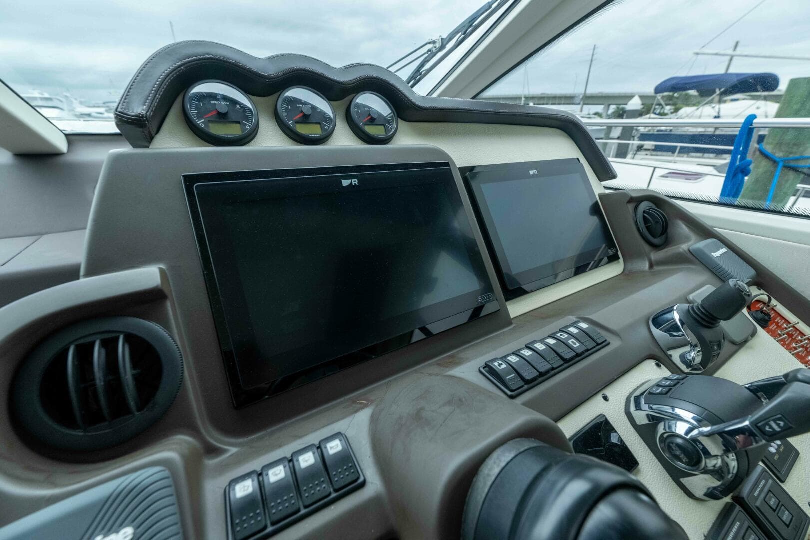 2015 Azimut 55S Lithium