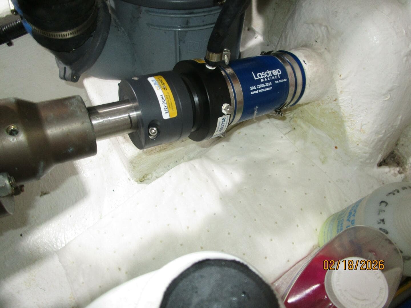 37' Great Harbour starboard shaft seal