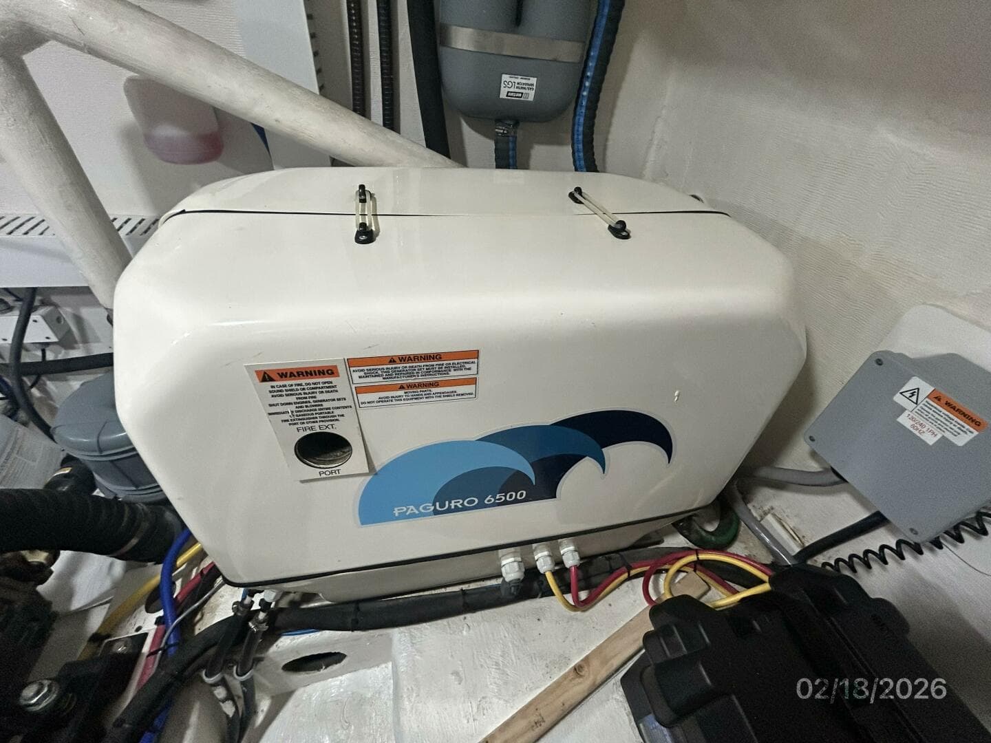 37' Great Harbour generator sound box