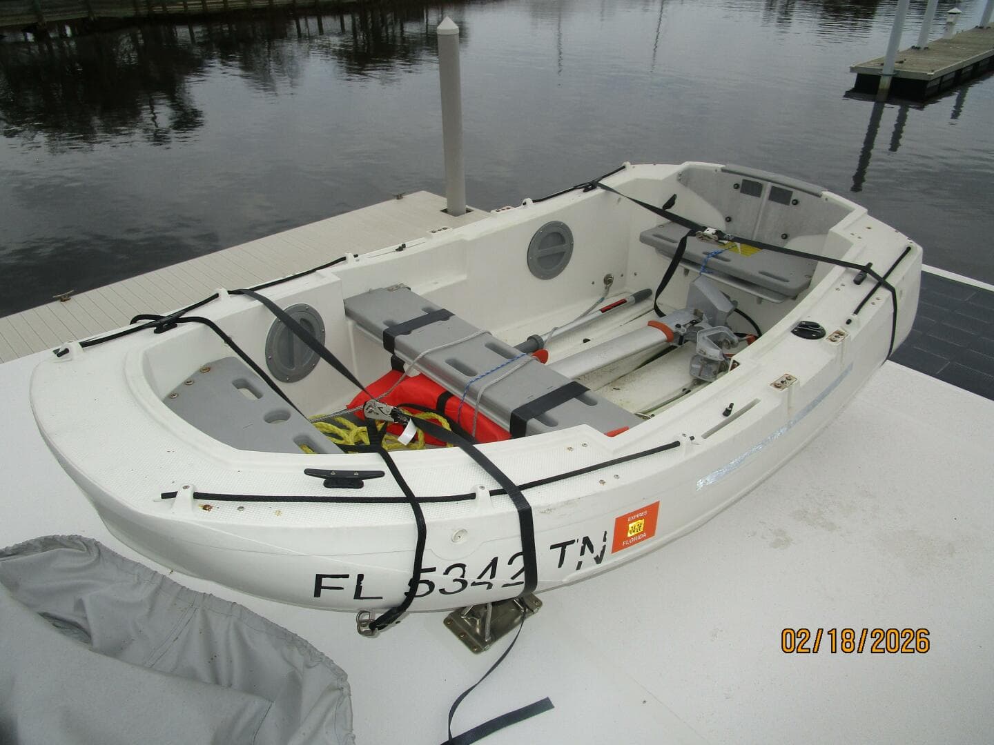 37' Great Harbour tender1