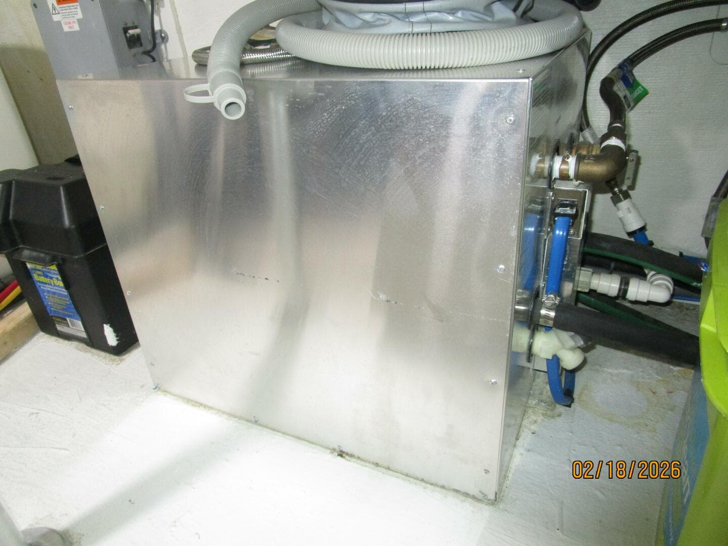 37' Great Harbour water heater