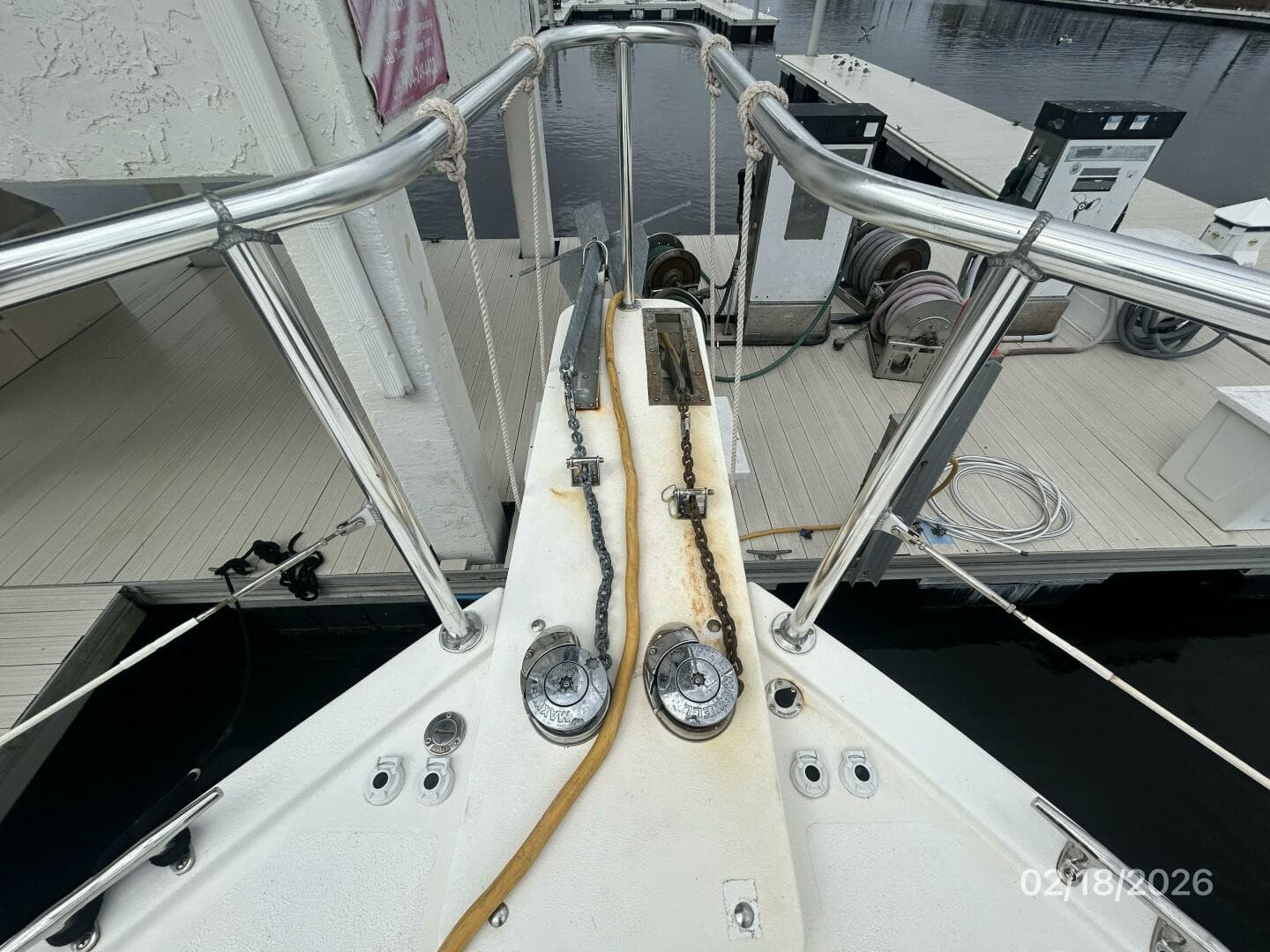 37' Great Harbour anchor windlass1