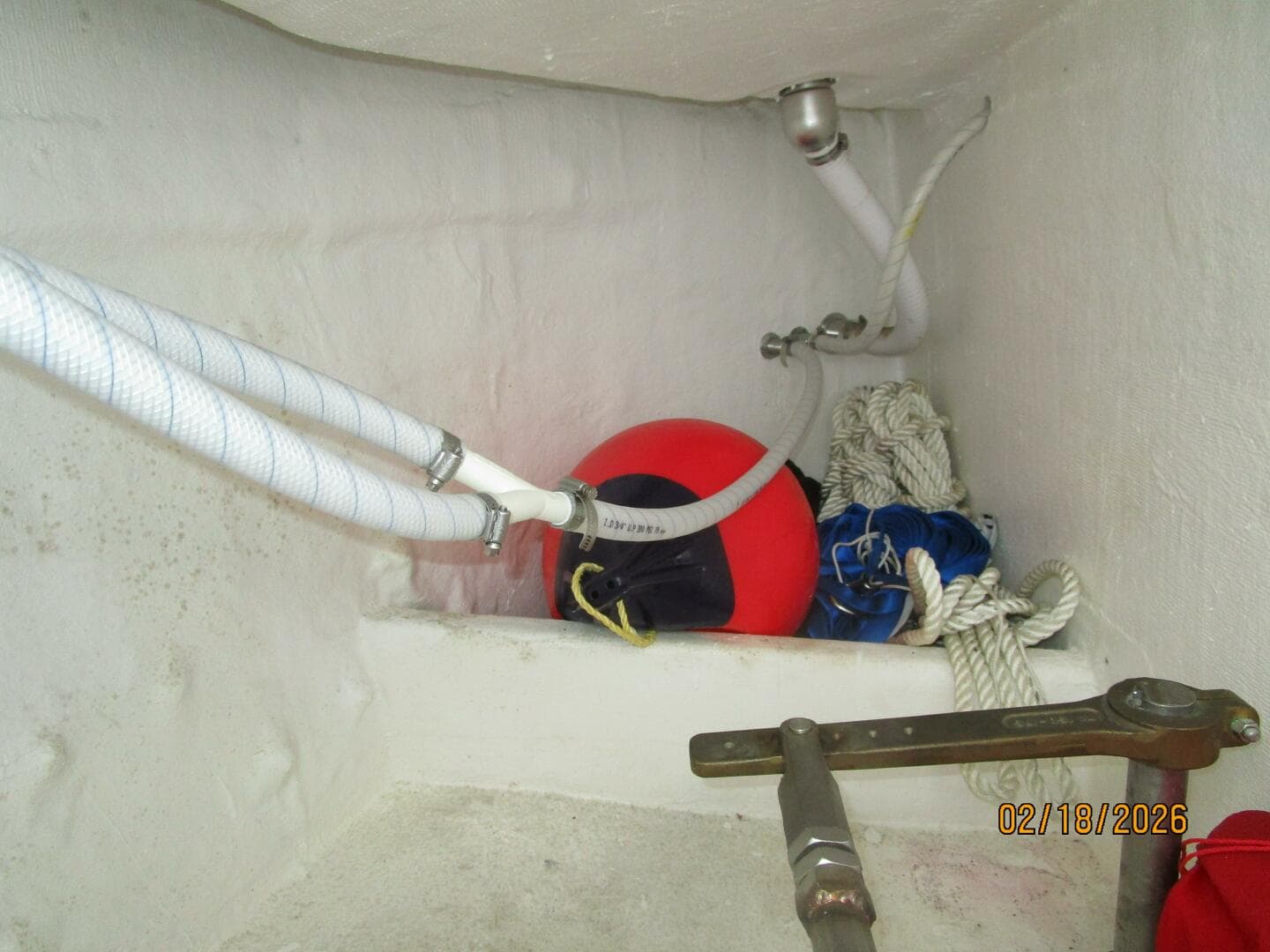 37' Great Harbour lazarette port