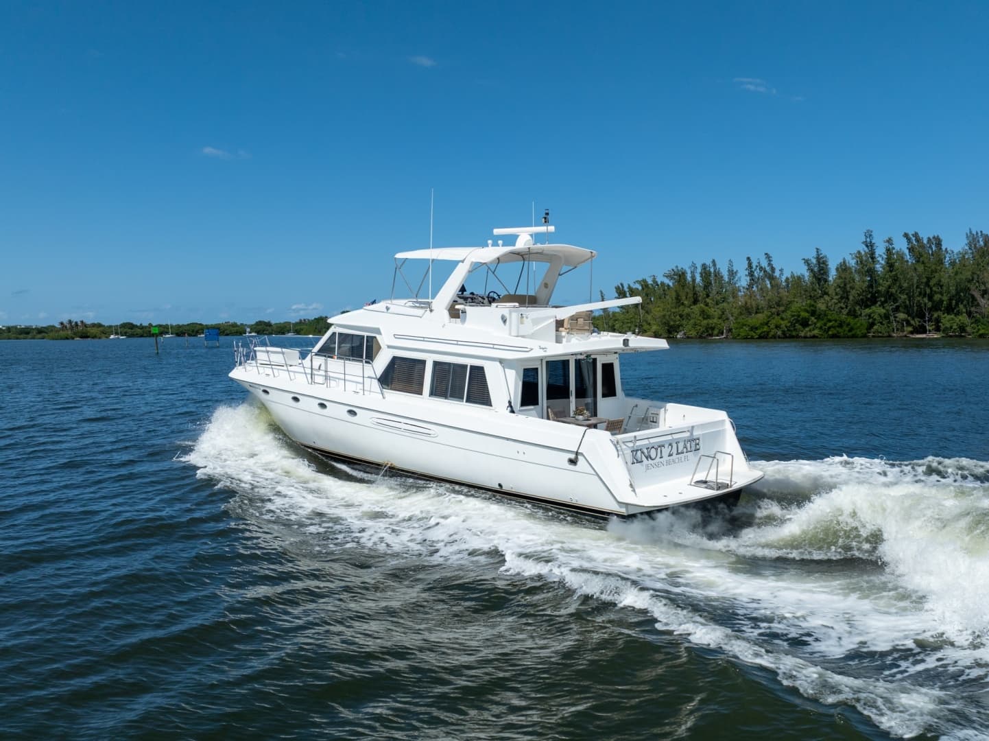 2003 Navigator 5700