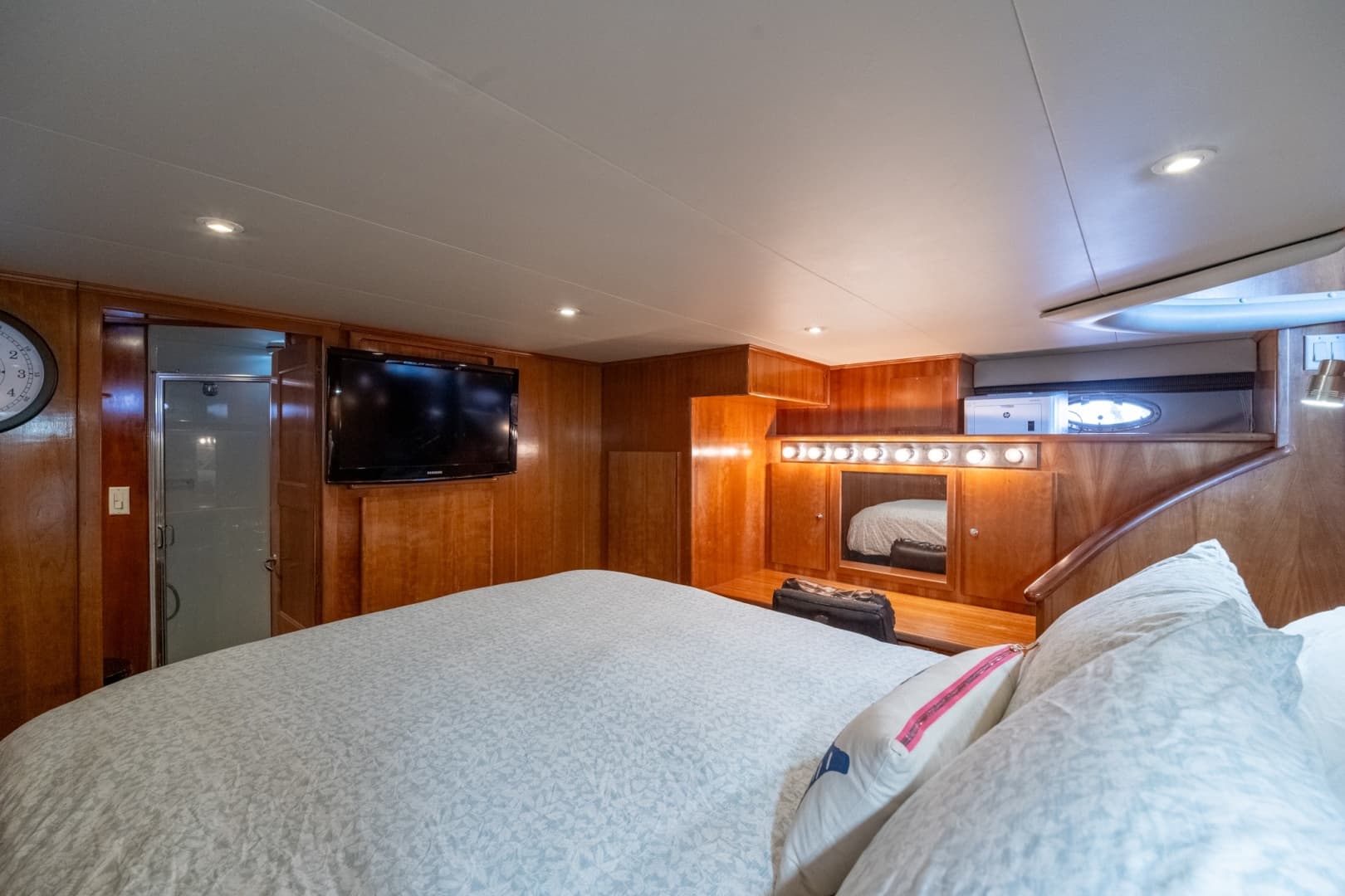 2003 Navigator 5700