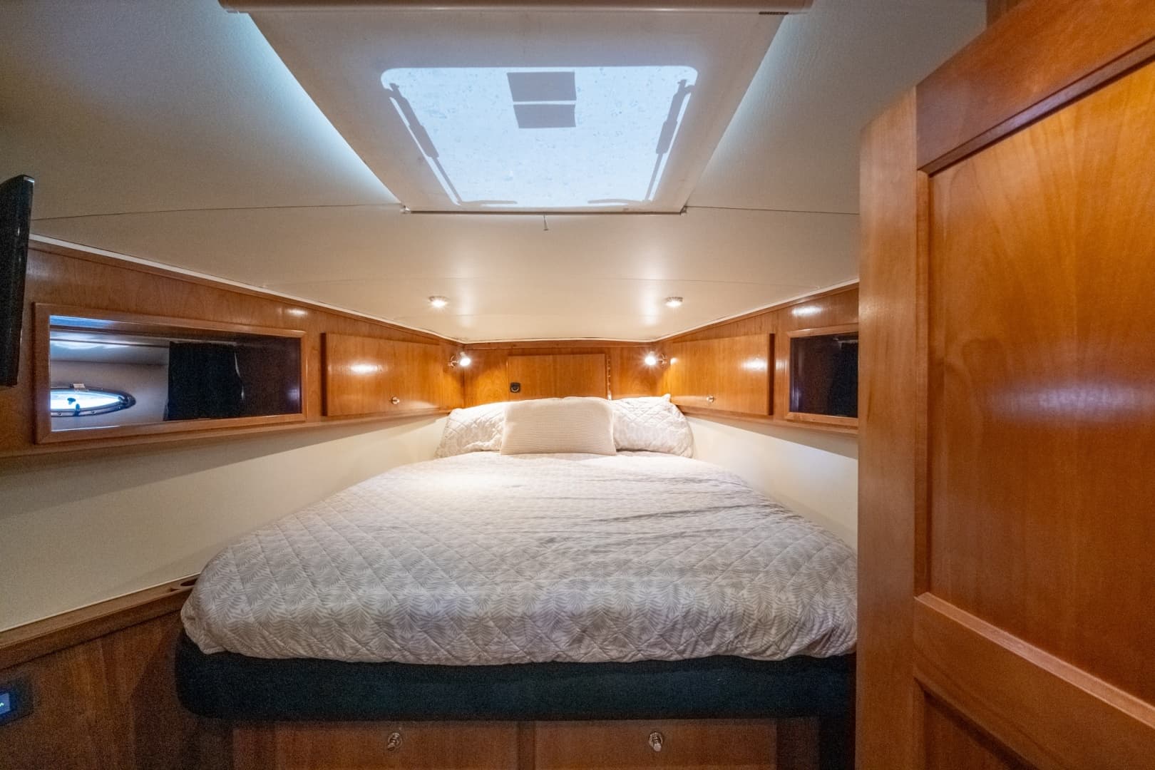 2003 Navigator 5700