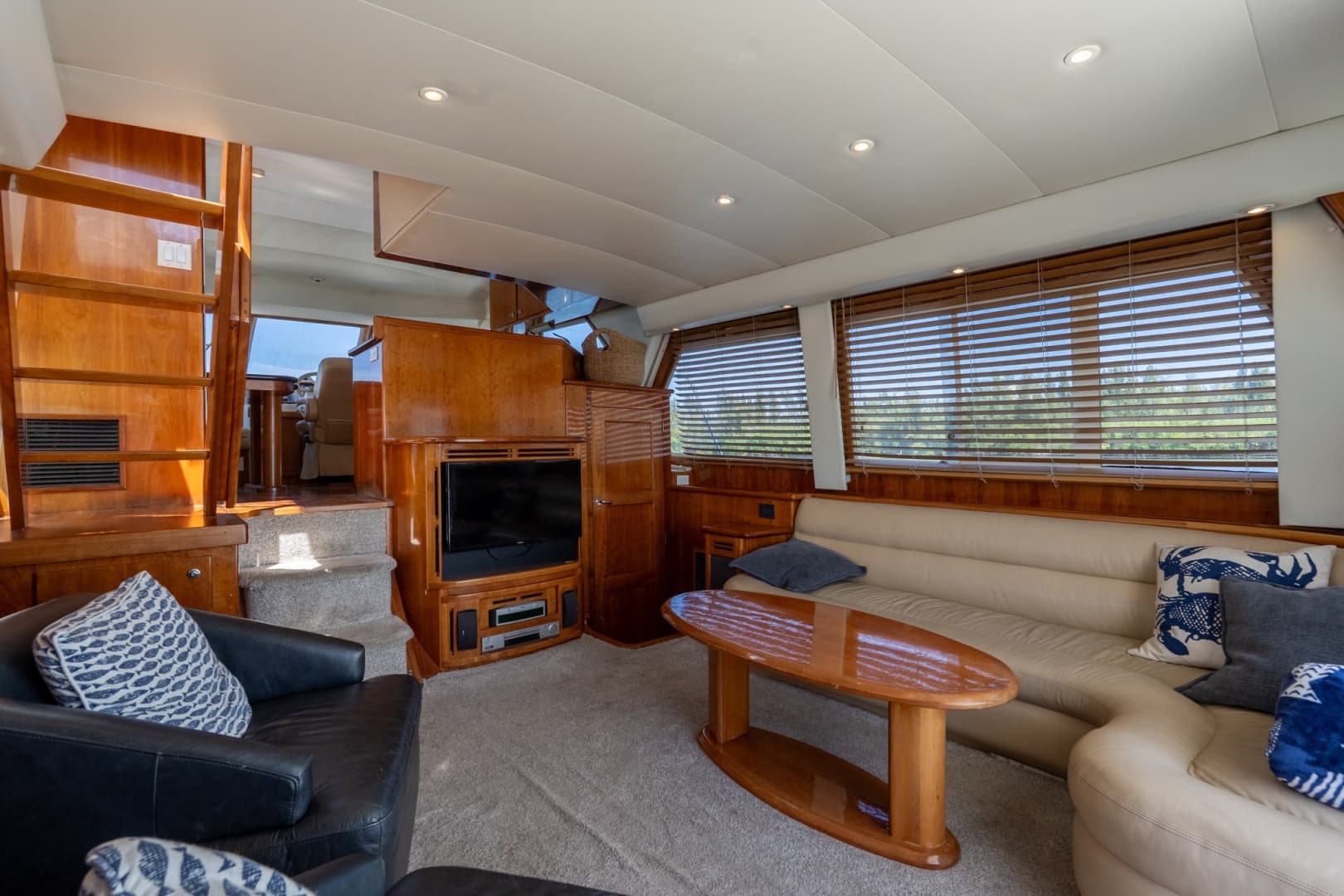 2003 Navigator 5700