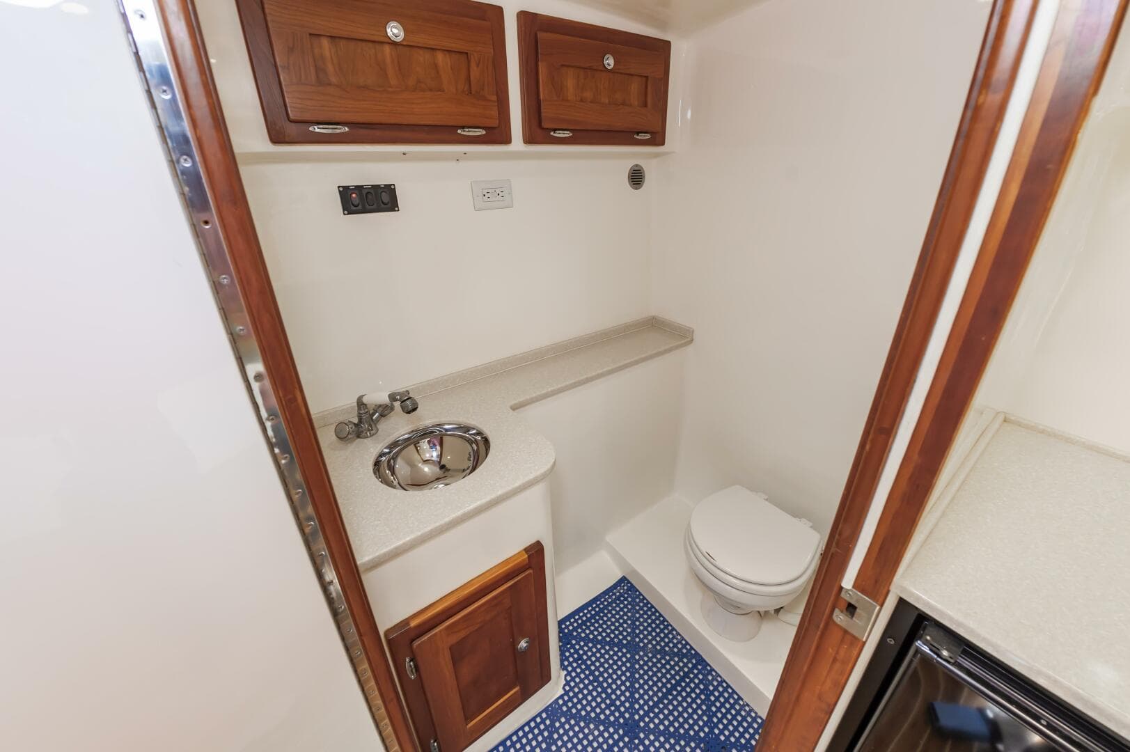 2003 Custom Carolina 40 Layton Express