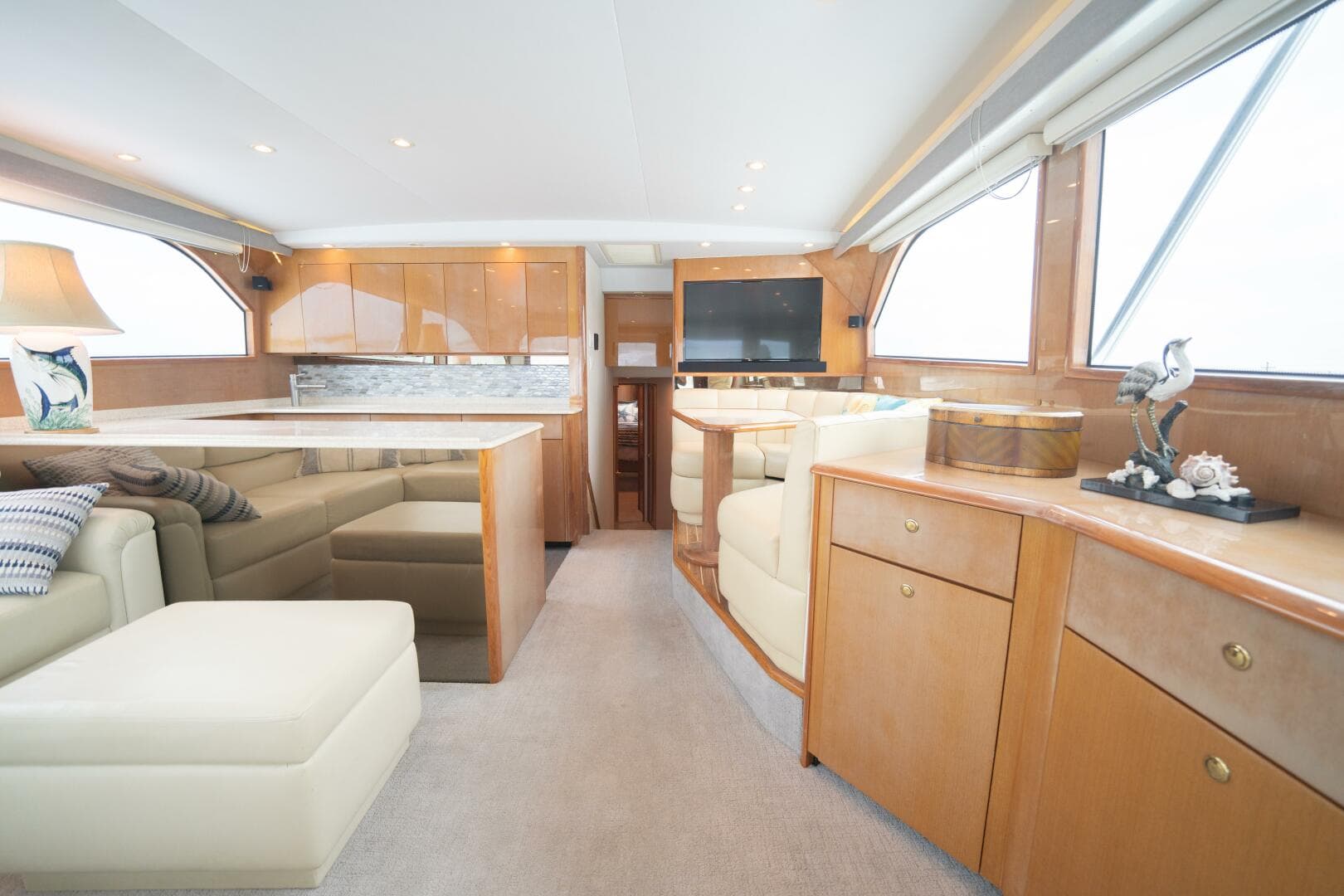 2005 Viking 52 Convertible "Aquaholic"