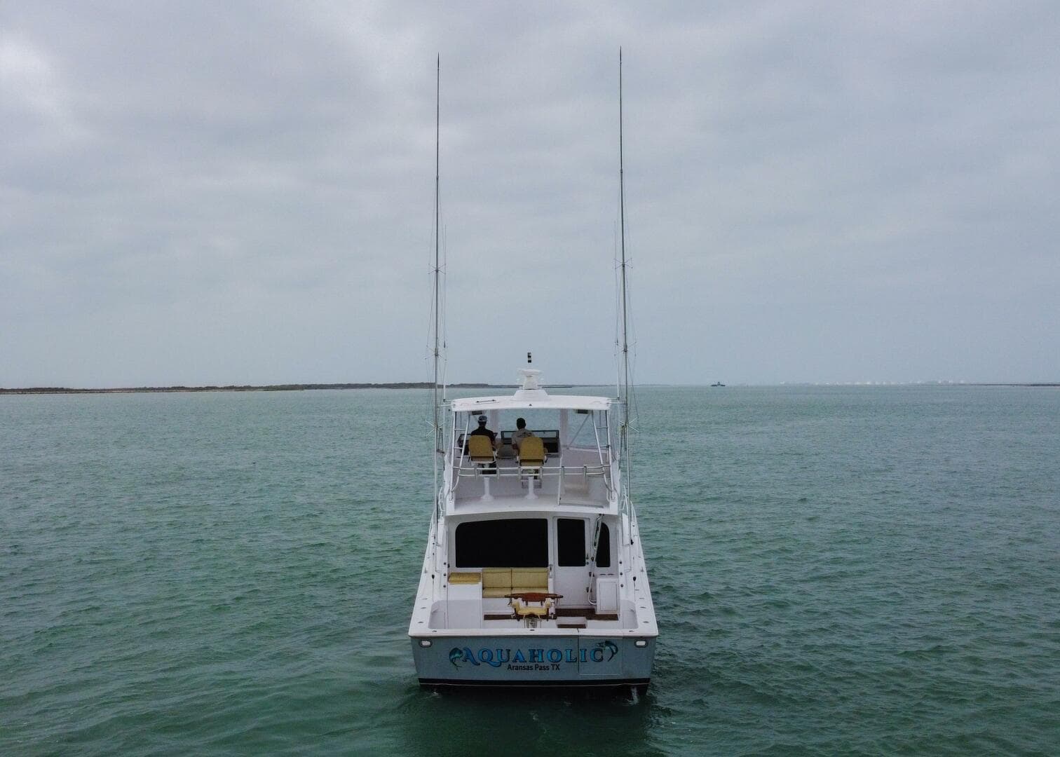 2005 Viking 52 Convertible "Aquaholic"