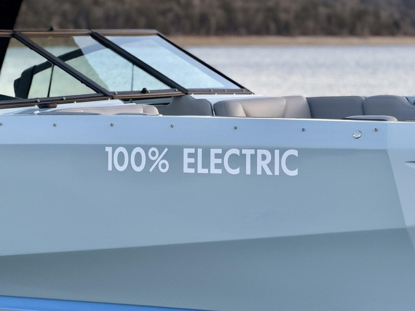 2023 Correct Craft Ingenity 23EL2 Electric Boat