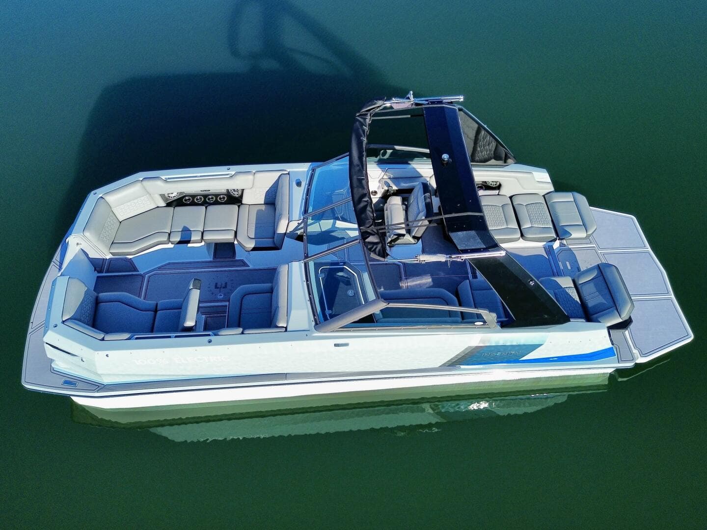 2023 Correct Craft Ingenity 23EL2 Electric Boat