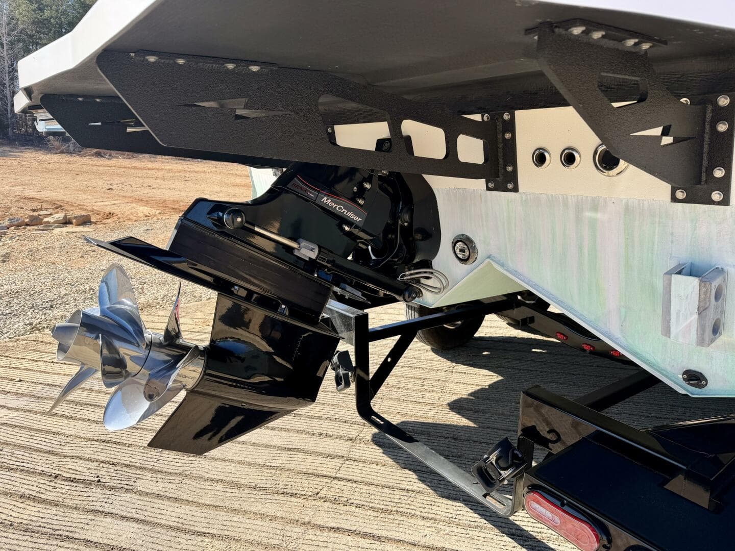 2023 Correct Craft Ingenity 23EL2 Electric Boat