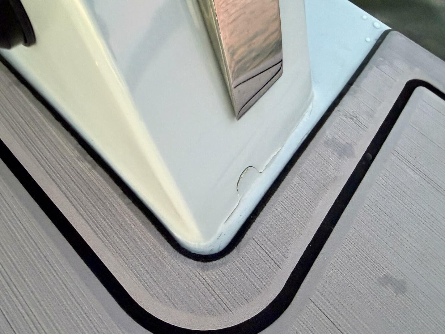 2023 Correct Craft Ingenity 23EL2 Electric Boat